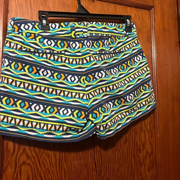 Stylus Geometric Pattern Colorful Women’s 6 Summer Shorts - Picture 3 of 5